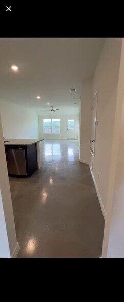 Building Photo - 1255 Concord Dr