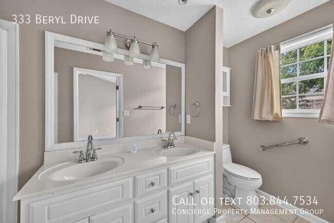 Building Photo - 333 Beryl Dr