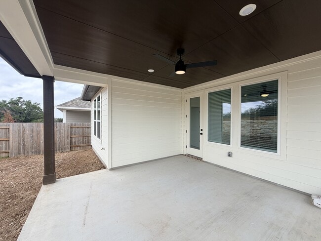 Building Photo - 405 Bauer Lp