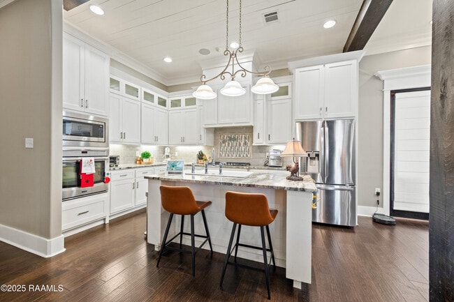 Building Photo - 311 Oats Dr