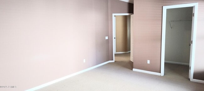 Building Photo - 17 Harbison Pl