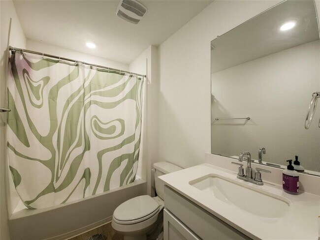 Building Photo - 2333 March Hare Trce