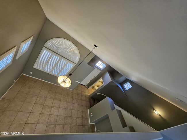 Building Photo - 3841 E Minton St