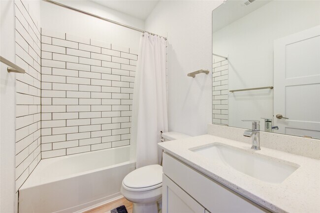 Building Photo - 22534 Petrizzi Ln