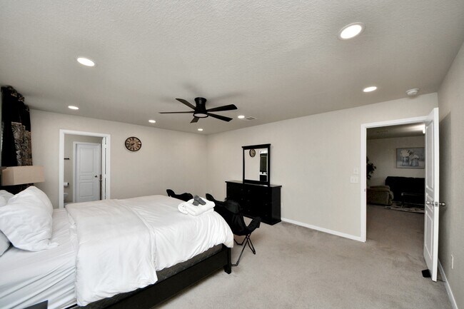 Building Photo - 15806 Winter Cypress Wy