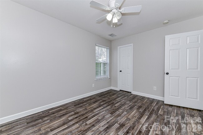 Building Photo - 7159 Marlin St