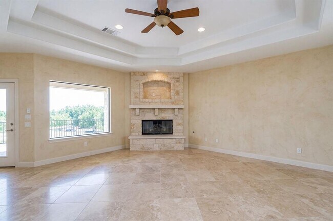 Building Photo - 104 Cedar Glen Cove