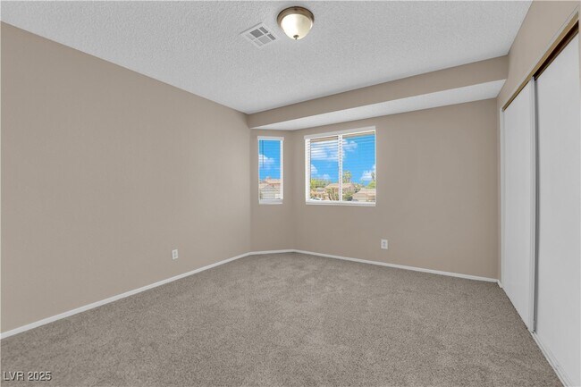 Building Photo - 2830 Belleza Ln