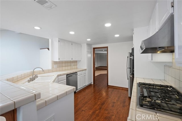 Building Photo - 21 Malaga Pl W