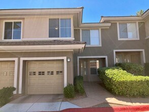 Building Photo - STUNNING BEAUTIFUL 3BD/2.5BA W/ DEN AREA CONDO/TOWNHOME LOCATED IN SUMMERLIN