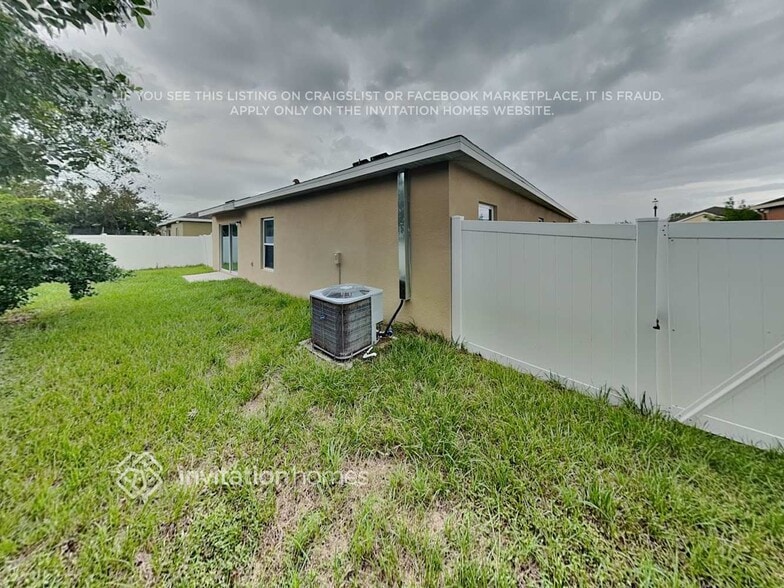 Building Photo - 3736 Briarwood Estates Cir