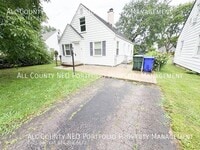 Building Photo - 3473 Eisenhower Rd