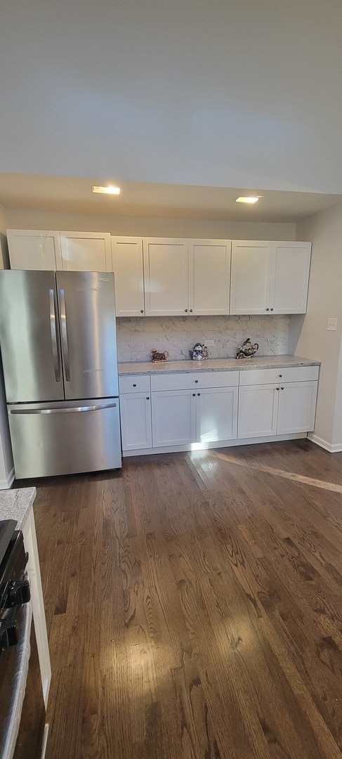 Building Photo - 6921 Clarendon Hills Rd