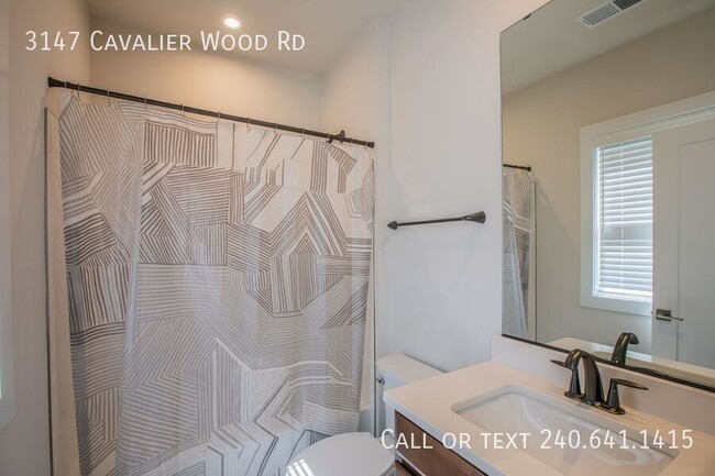 Building Photo - 3147 Cavalier Wood Rd