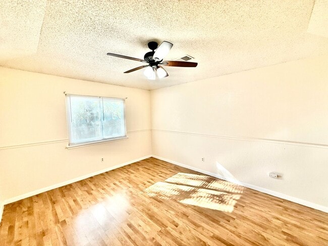 Building Photo - Home For Lease in Cedar Park!