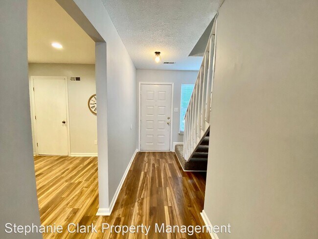 Building Photo - 3 br, 2.5 bath House - 606 Sheafe Court