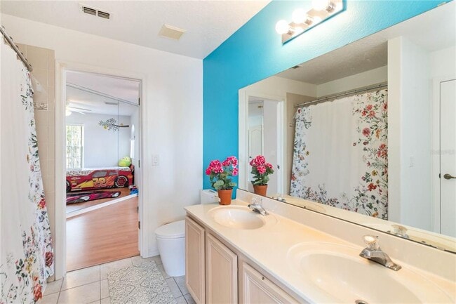 Building Photo - 12134 Shadowbrook Ln