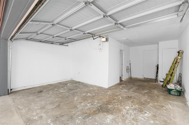 Building Photo - 5809 Bobbie Ln