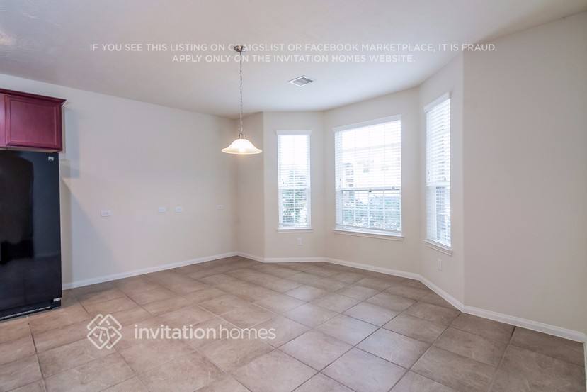 Building Photo - 3322 Rose Trace Dr