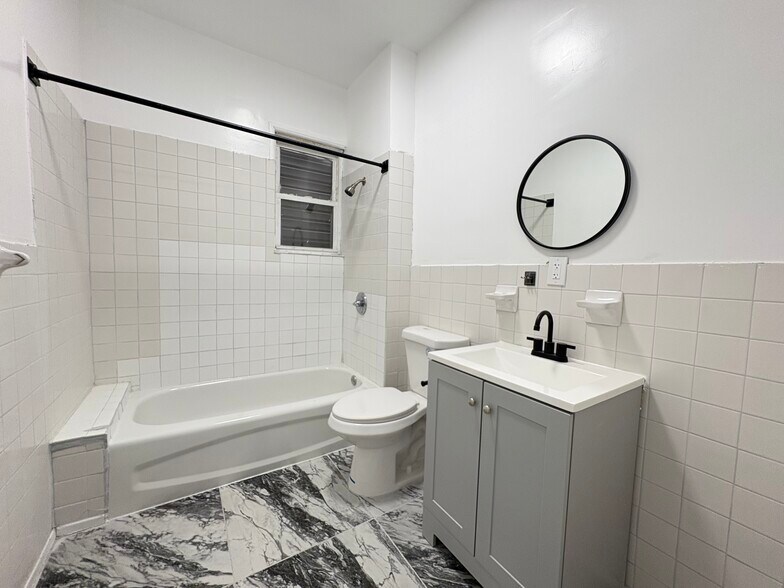 Unit 1 - 65 Hudson St