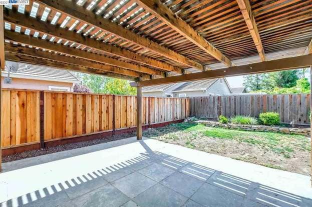 Building Photo - 509 Saddleback Cir