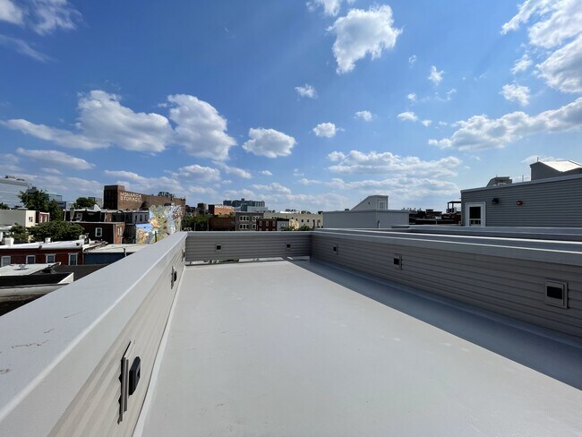Building Photo - 3926 Haverford Ave