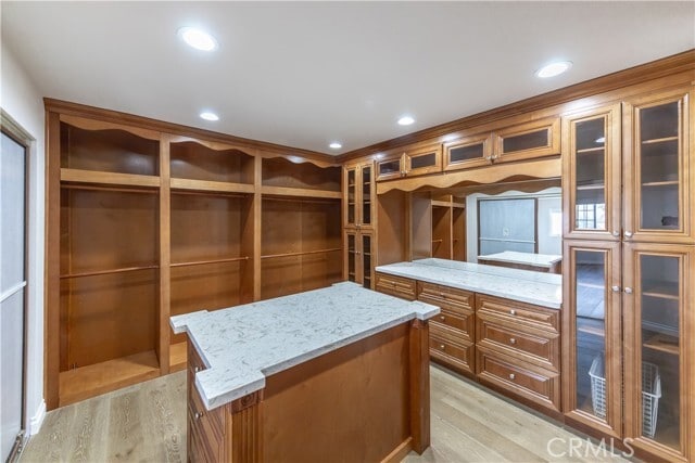 Building Photo - 1091 S Burlwood Dr