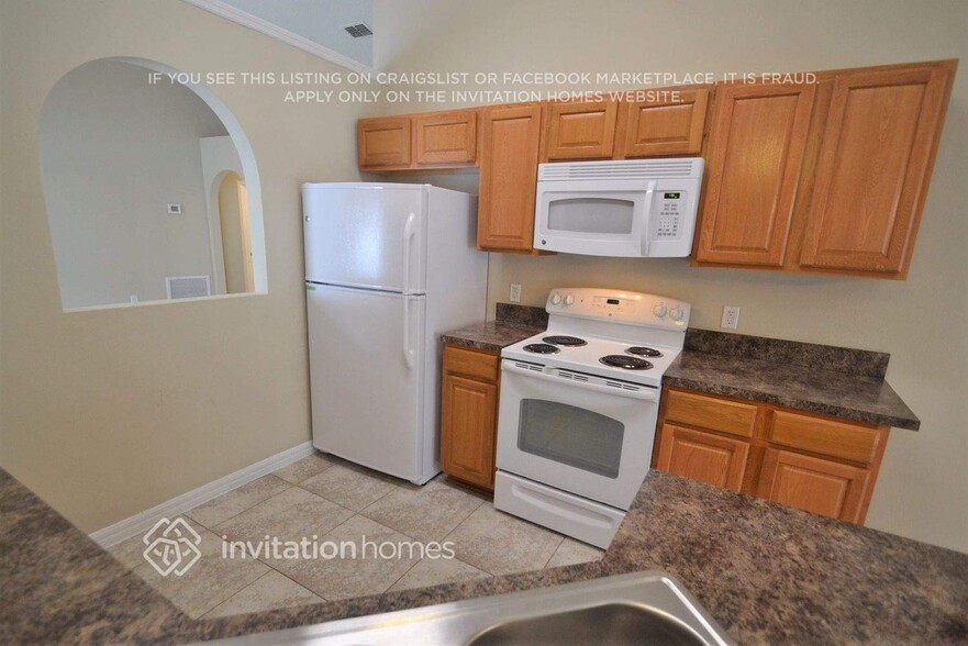 Building Photo - 7614 Harbor Bend Cir