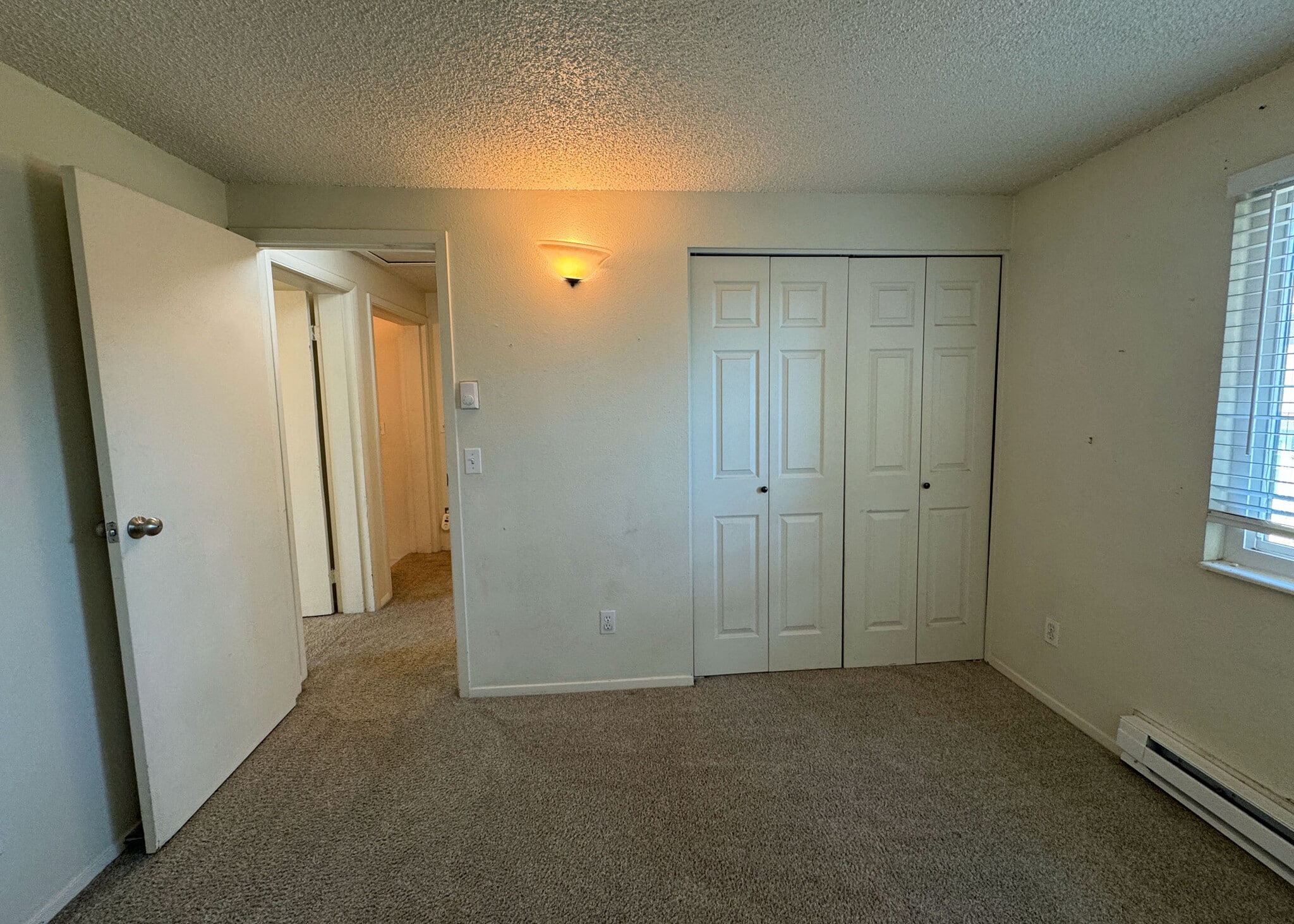 Building Photo - 1118 Darby St