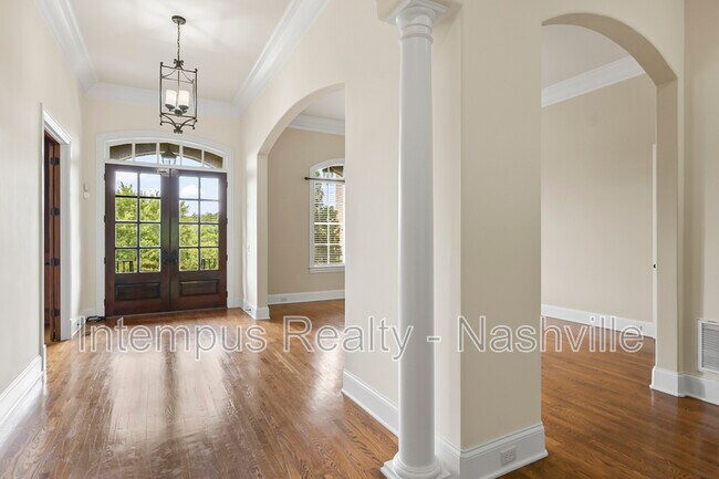 Building Photo - 7 Crooked Stick Ln