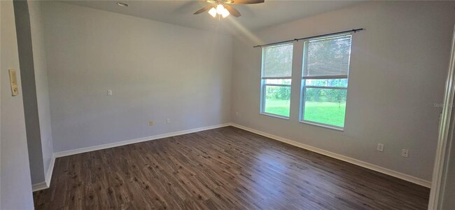 Building Photo - 7214 Beakrush Ln