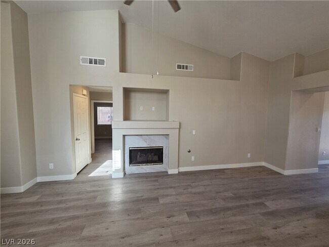 Building Photo - 626 Palmwood Ln