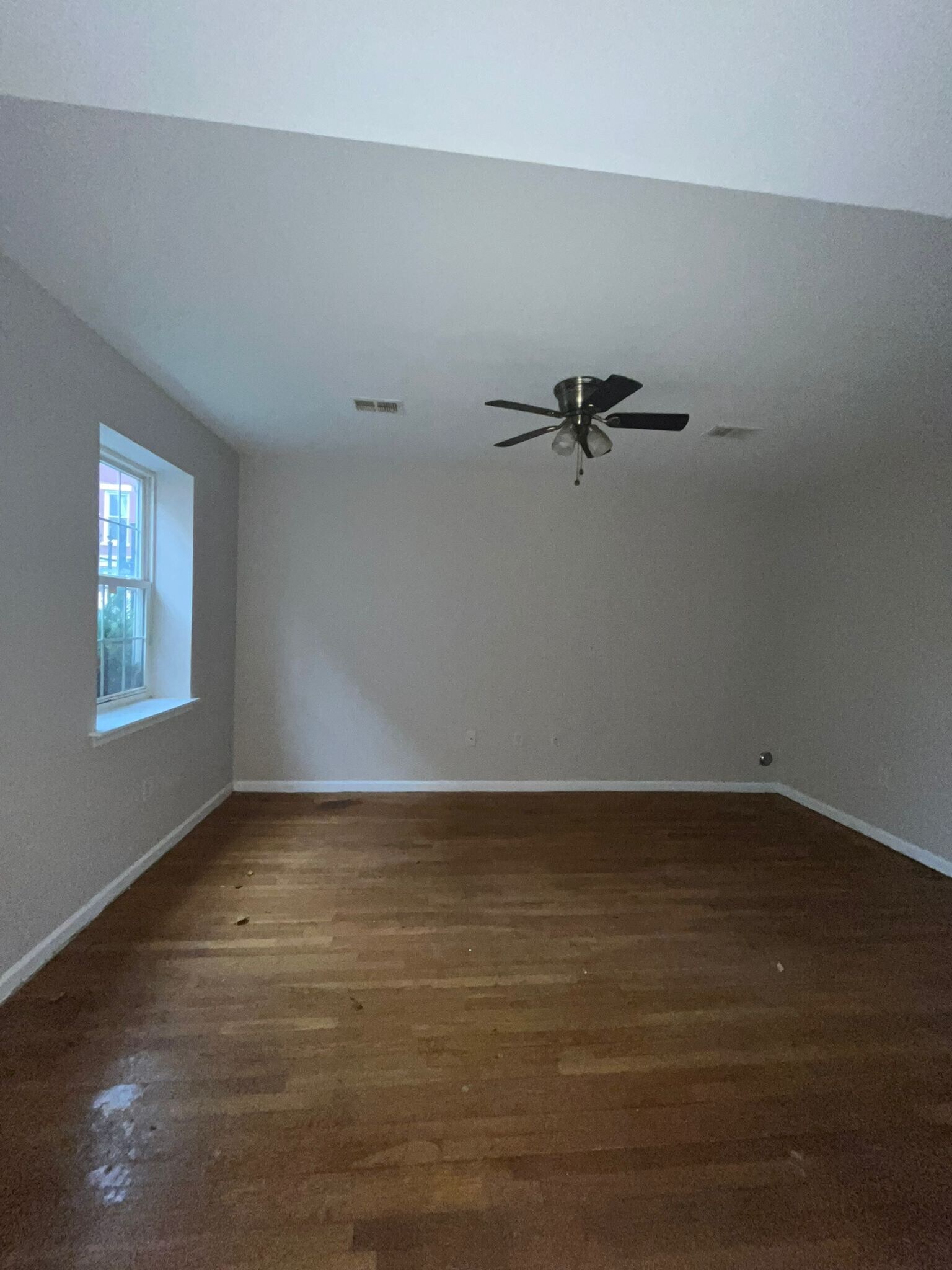 Building Photo - 488 Communipaw Ave