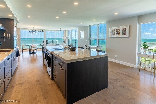 Primary Photo - 10701 Gulf Shore Dr