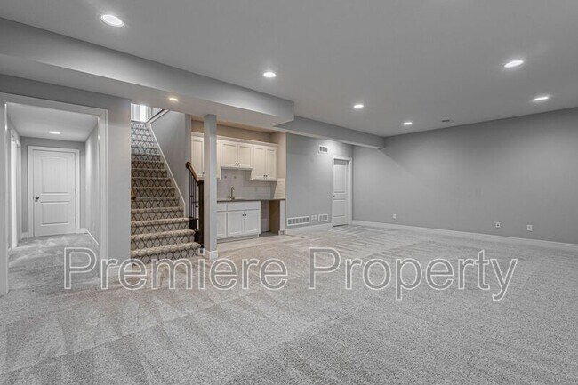 Building Photo - 21470 W 116th Pl