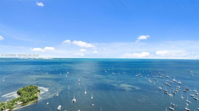 Building Photo - 2678 Tigertail Ave