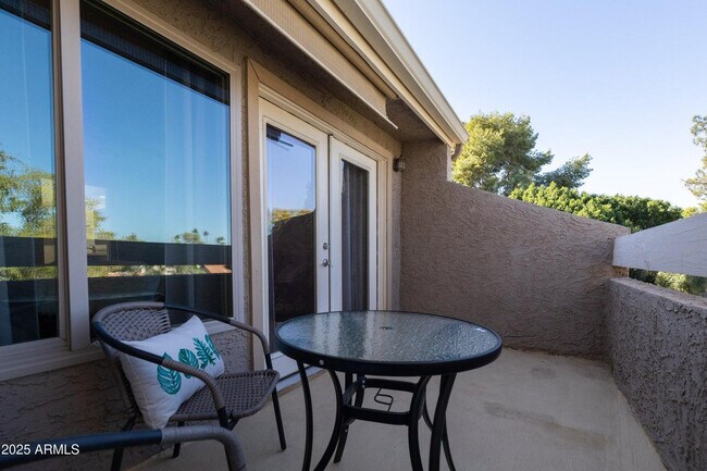 Building Photo - 5442 S Hurricane Ct