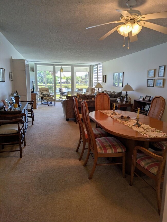 Building Photo - 804 Cypress Blvd