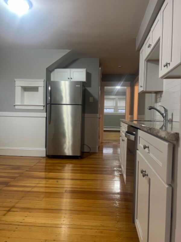 Building Photo - 41 Vervena St