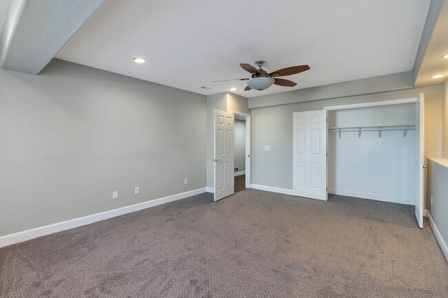 Building Photo - **Beautiful 5 Bed 4 Bath home for rent in ...