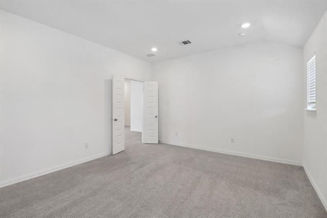 Building Photo - 1200 Milfoil Dr