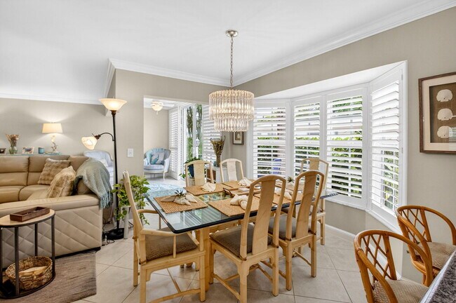 Building Photo - 75 Venetian Dr