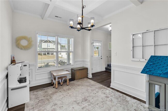 Building Photo - 173 London Dr