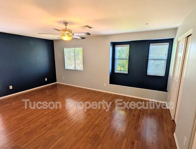 Building Photo - 3638 E Canter Rd