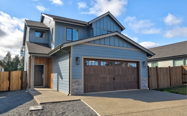 Primary Photo - Brand New Home in Winlock