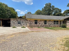 Building Photo - 1405 Vine Rd