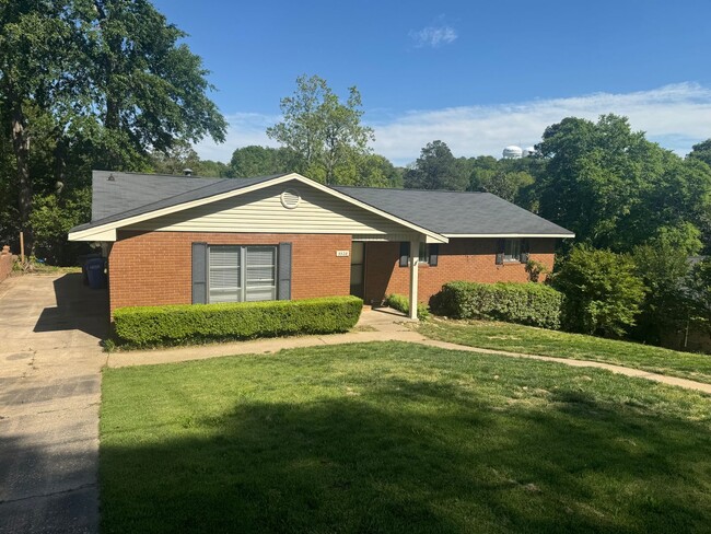 Primary Photo - Mohina Woods brick home