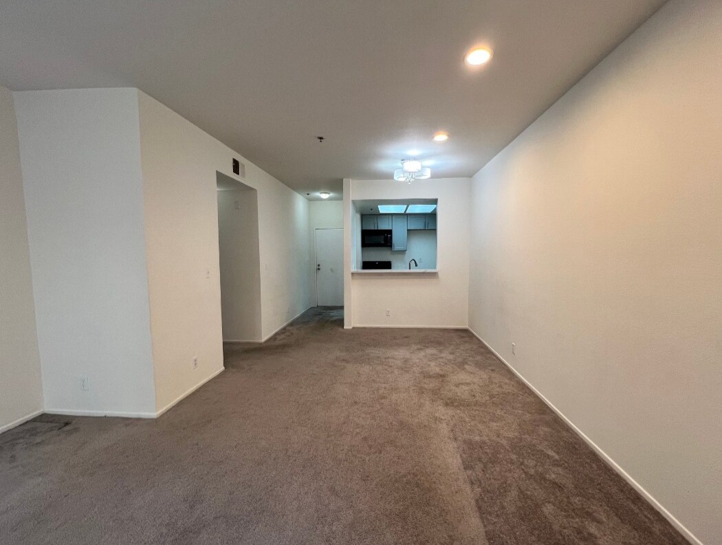 Building Photo - 19350 Sherman Way