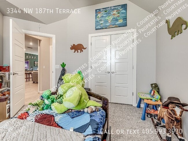 Building Photo - 3344 NW 187th Terrace