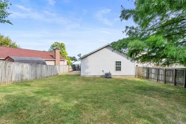 Building Photo - Cashel Court